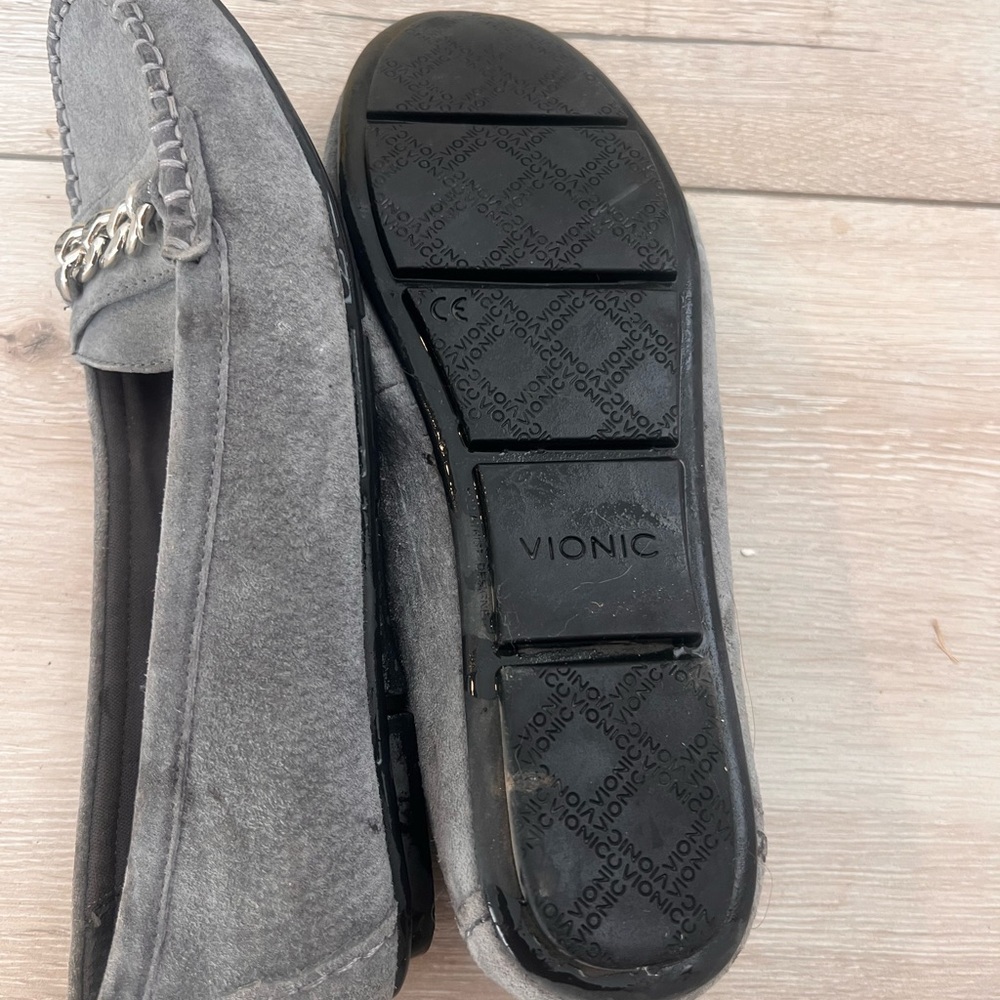 Vionic Gray Women's Loafers